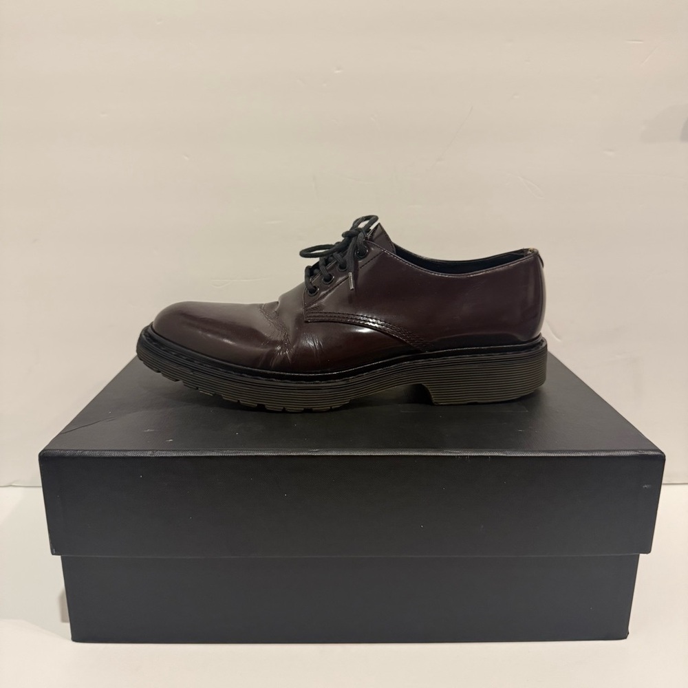 Saint Laurent Derby